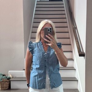 Sleeveless Ruffle Chambray V-Neck Top - Light Blue